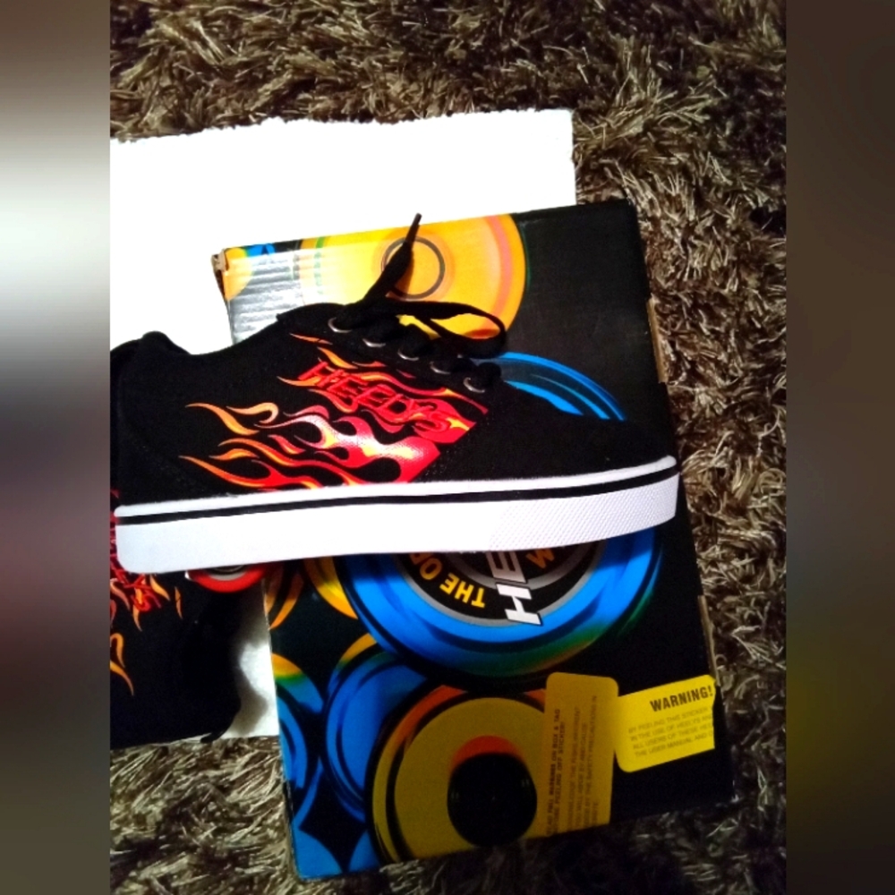 Heelys Shoes